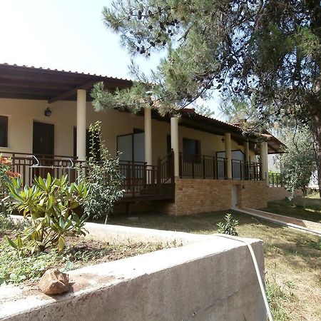 Villa Barouti Koinira Exterior photo