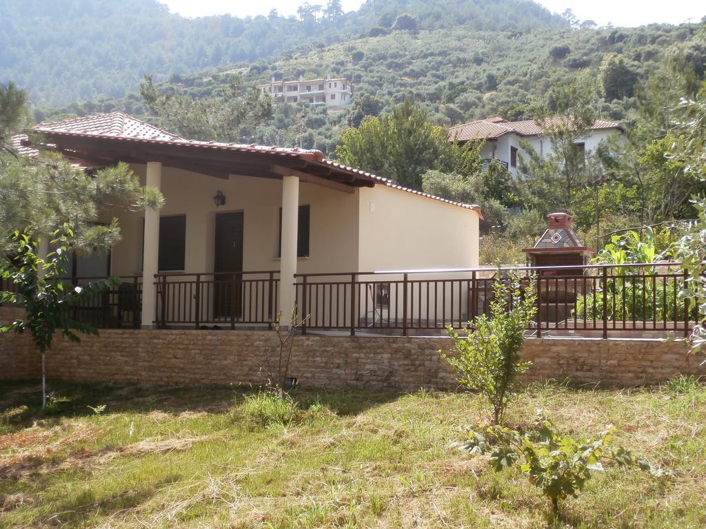 Villa Barouti Koinira Exterior photo